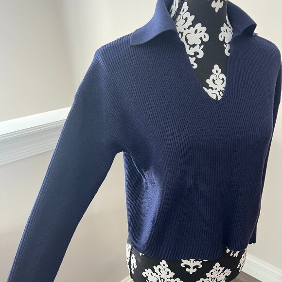 Navy Blue Ribbed Collared Sweater - Picture 4 of 6
